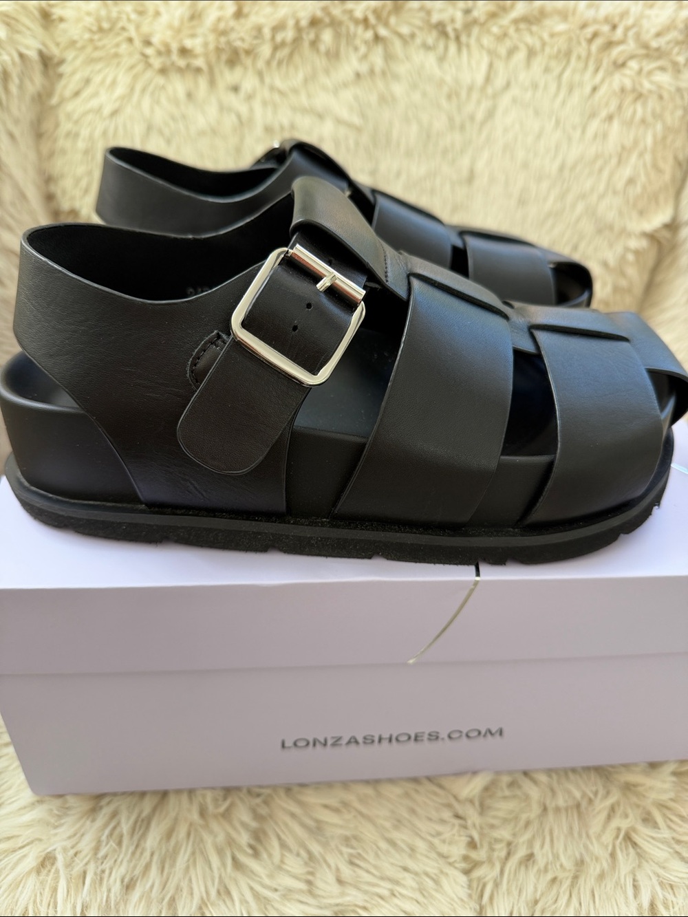NIB Lonza Kallia Black leather sandal